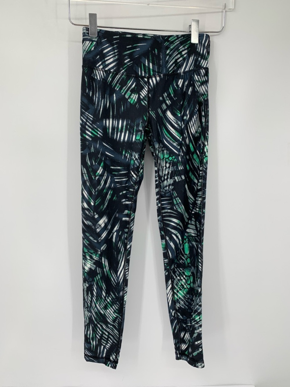 Sweaty Betty Contour Leggings 7/8 length soft Blue Green palm new XX-Small XXS